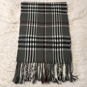 Grey Plaid Scarf